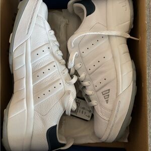 Women’s Golf shoes